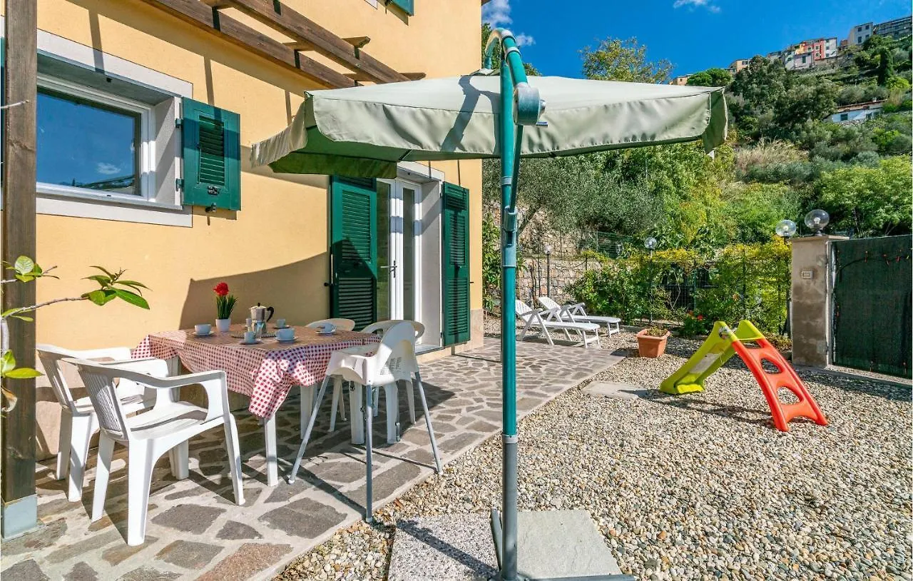La Casa Gialla Framura
