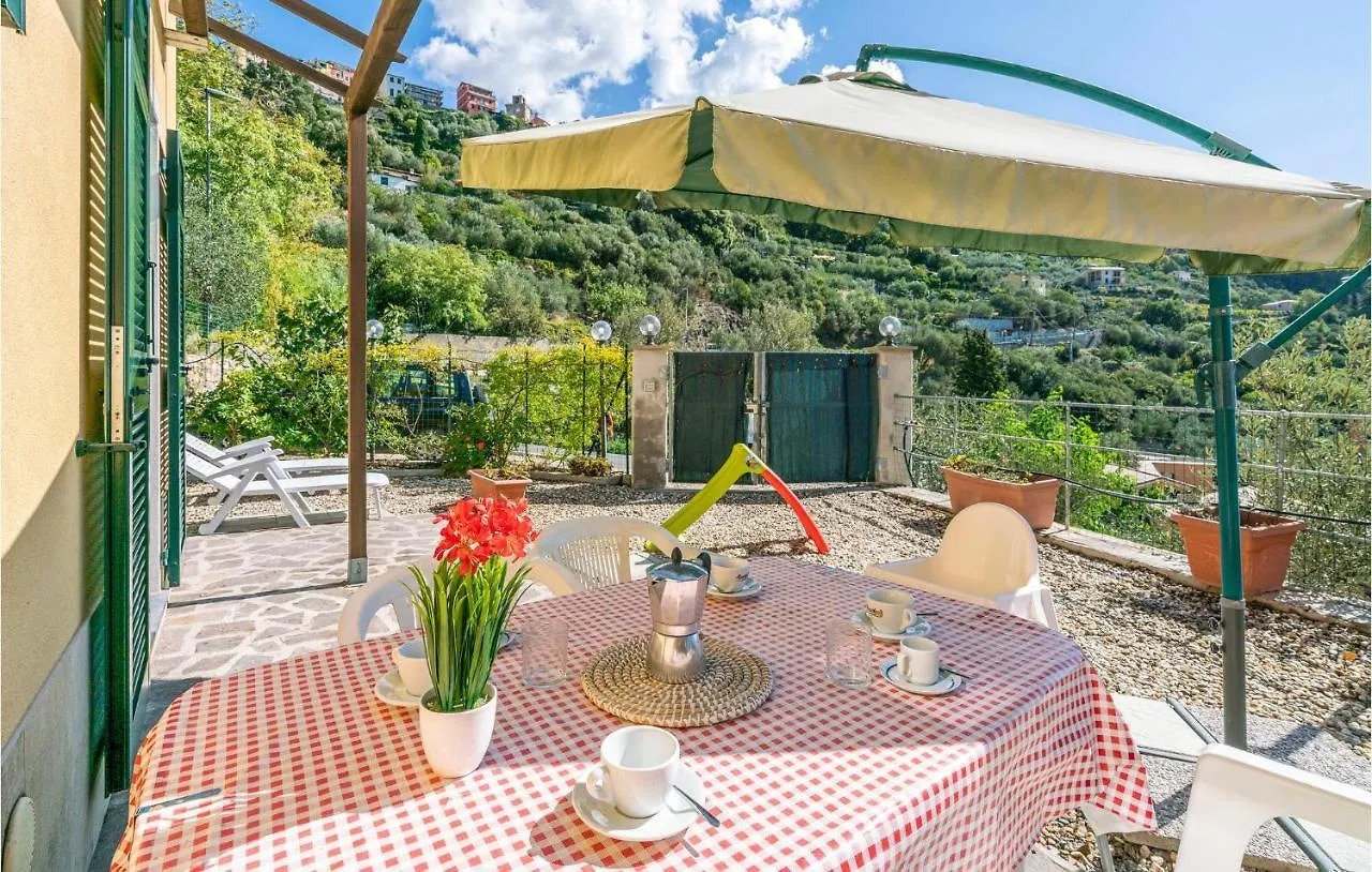 La Casa Gialla Framura Holiday home